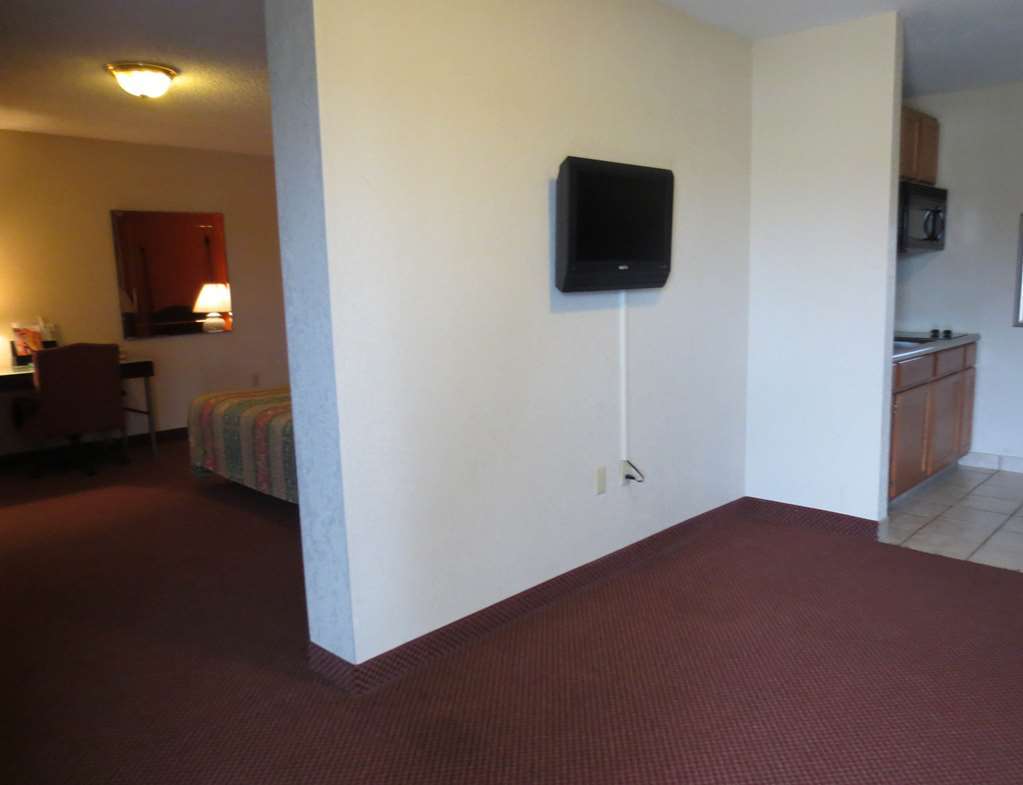 America'S Best Inn And Suites 恩波里亚 客房 照片