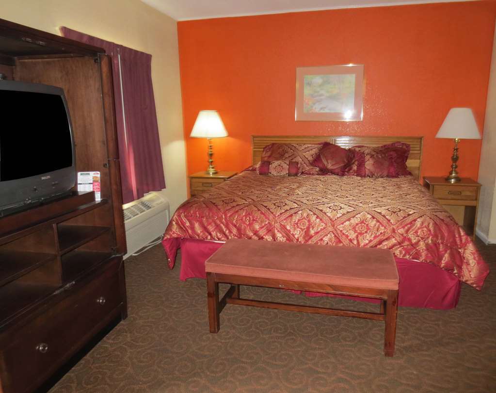 America'S Best Inn And Suites 恩波里亚 客房 照片